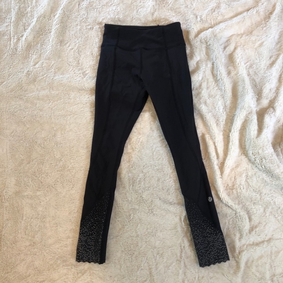 Lululemon Tight Stuff tight - Picture 2 of 3